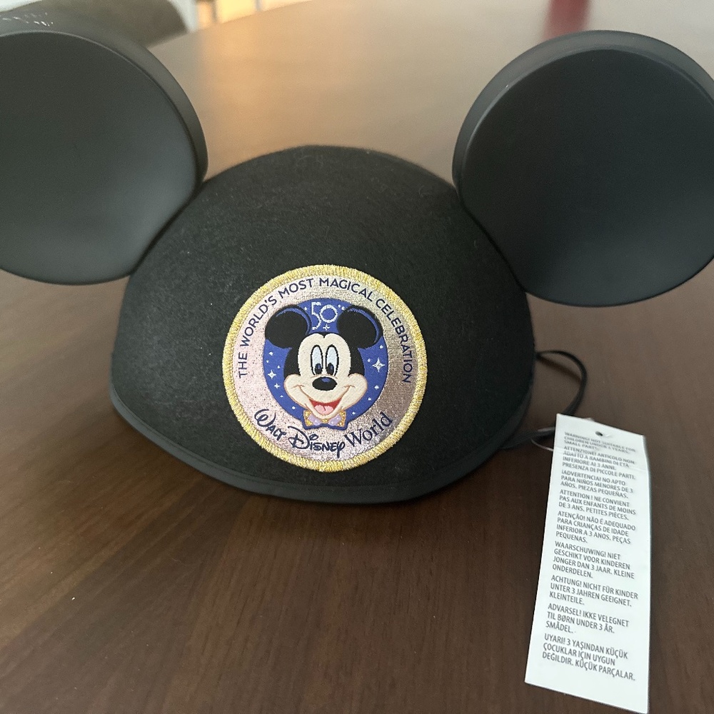 Disney Ears Hat w/ tags
